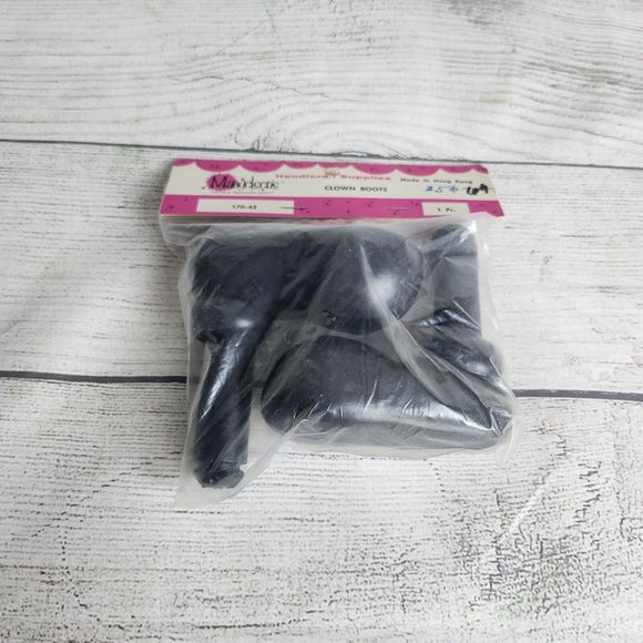 Mangelsens Handicraft Supplies Dolls Large Clown Boots 3 1/2" NOS 17042 1 Pair - Picture 2 of 8